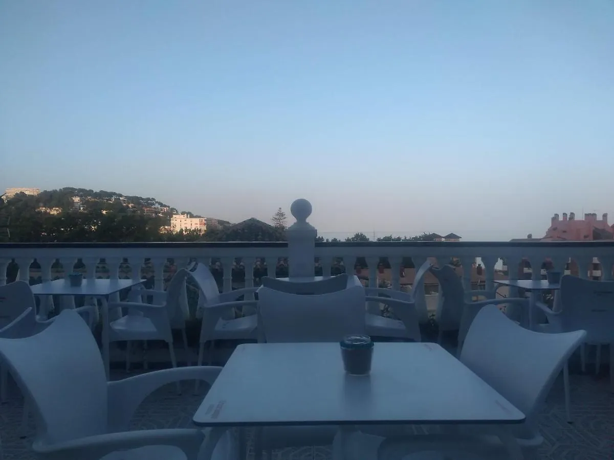 말라가 Terraza Del Limonar 호스텔
